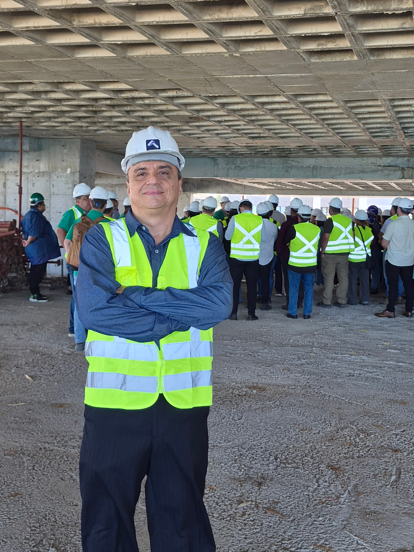Prof. Alex Amarante em obra